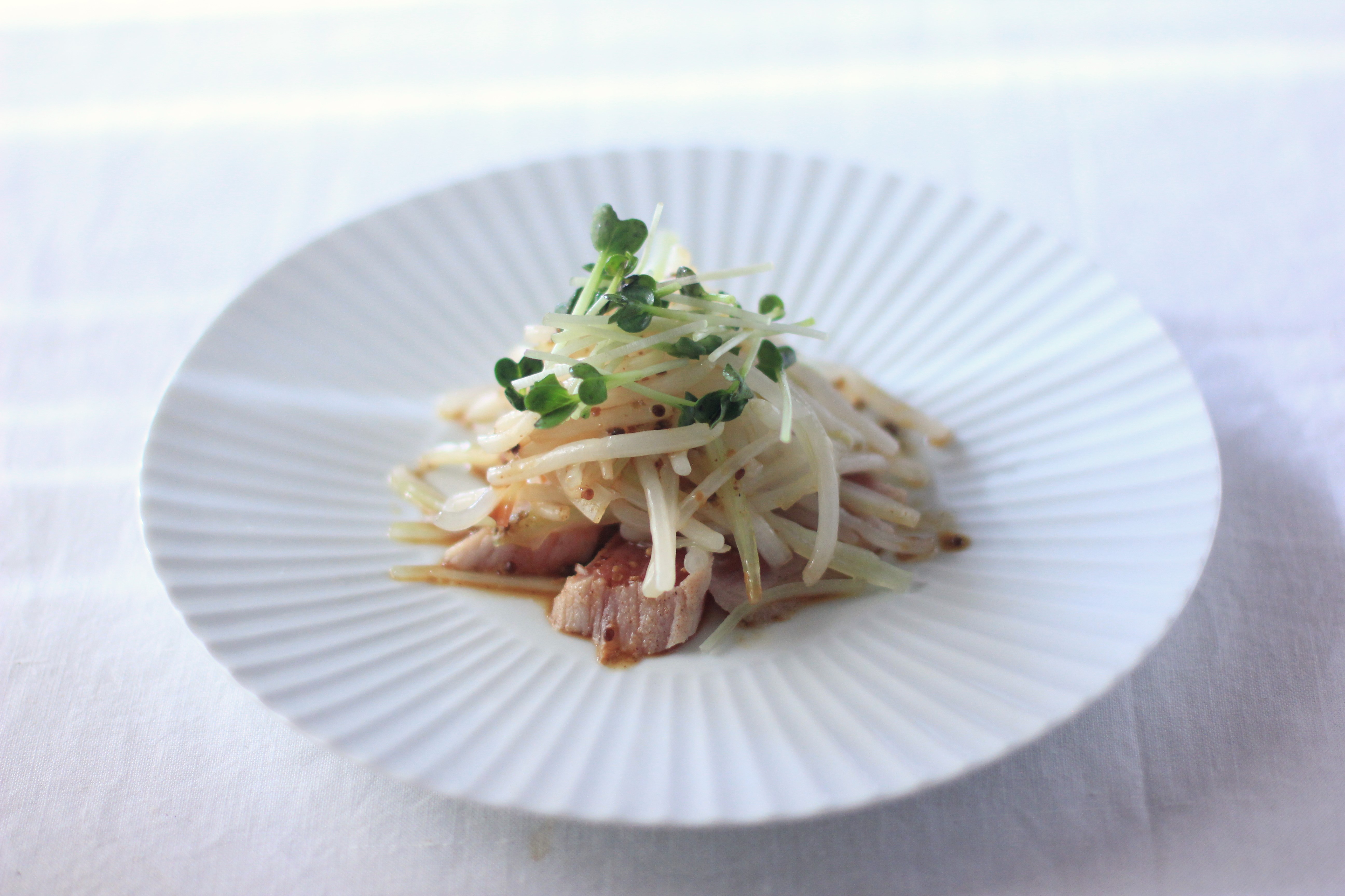 マグロの中華風サラダ